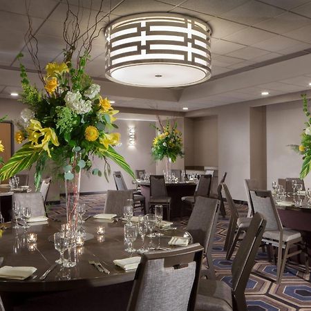 Sheraton Bucks County Лангхорн Екстериор снимка